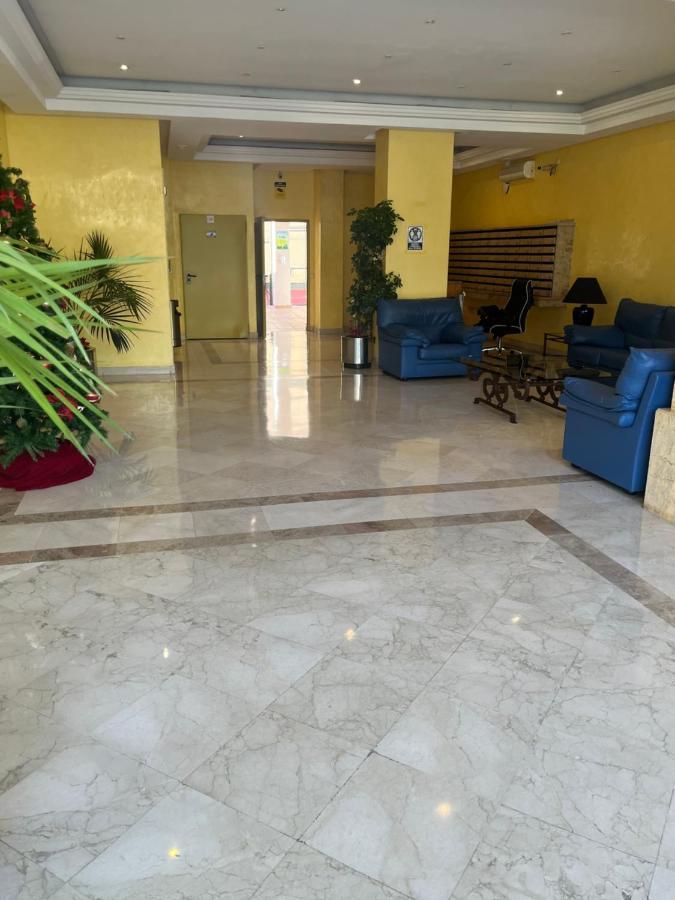 Heart Of Puerto Banus Newly Renavated Free Parking , Wifi ,Pool,Gym,Padel Court Marbella Exterior foto