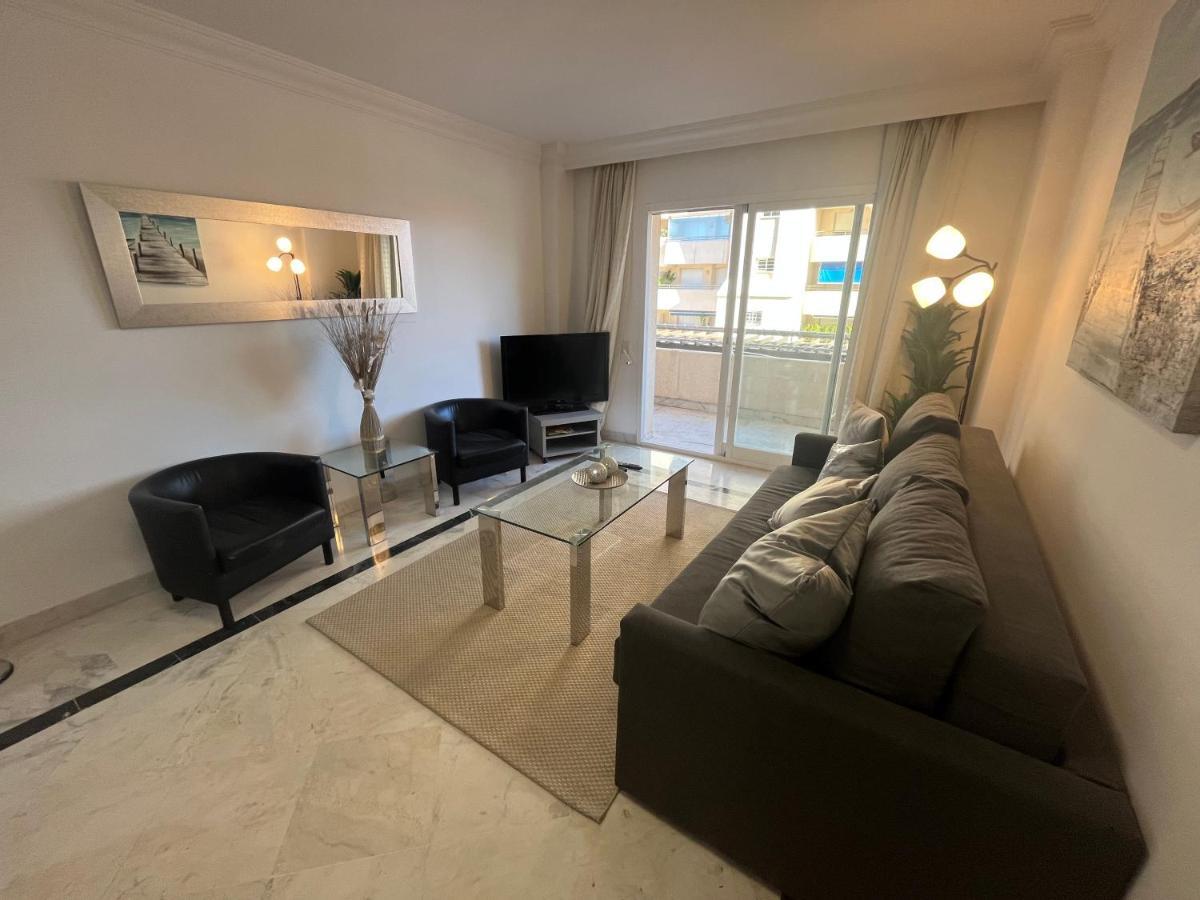 Heart Of Puerto Banus Newly Renavated Free Parking , Wifi ,Pool,Gym,Padel Court Marbella Exterior foto