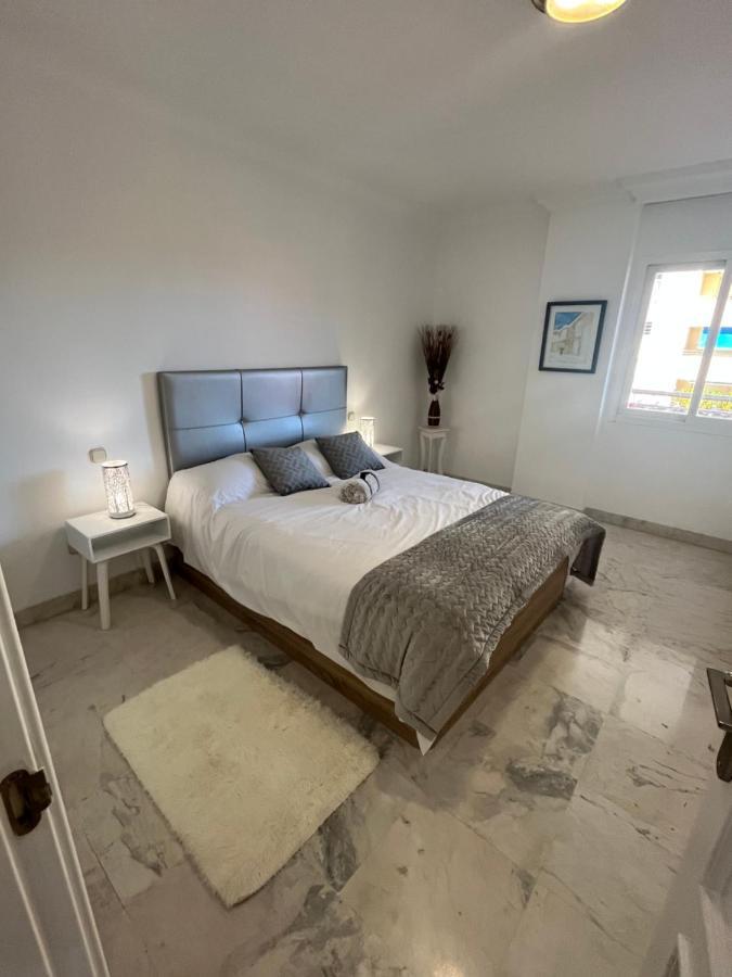 Heart Of Puerto Banus Newly Renavated Free Parking , Wifi ,Pool,Gym,Padel Court Marbella Exterior foto